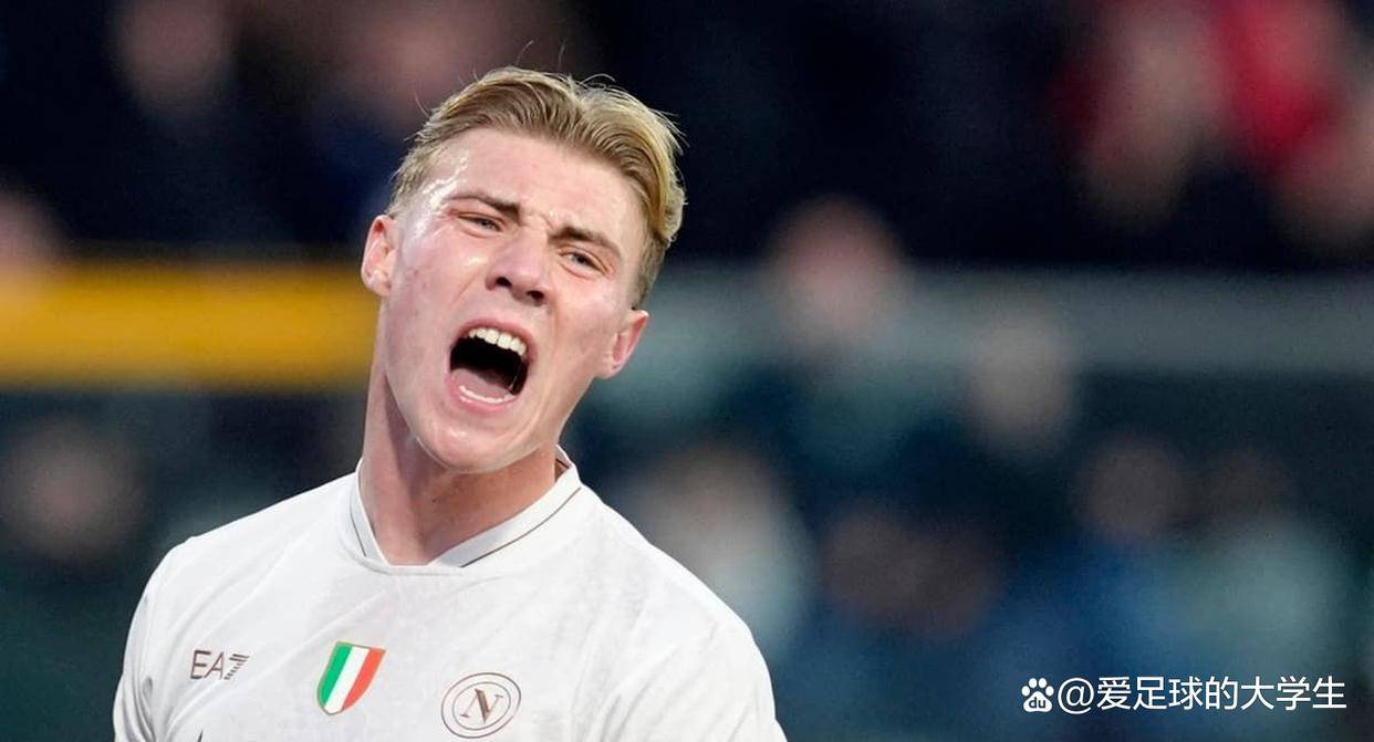 霍伊伦在拿波里重生：永久转会仅是形式，曼联或将目送又一意甲锋霸